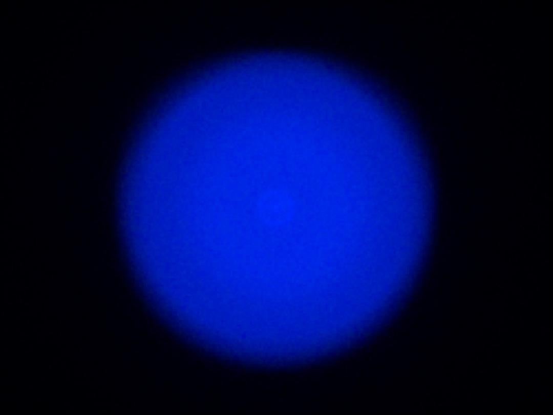 optic-10406-Cree-XP-E2-Blue-spot-image.jpg
