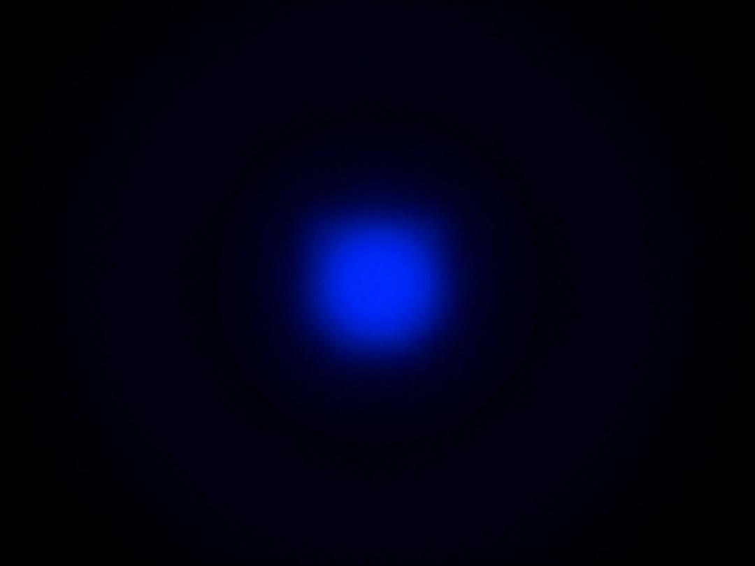optic-10417-Cree-XP-E2-Blue-spot-image.jpg