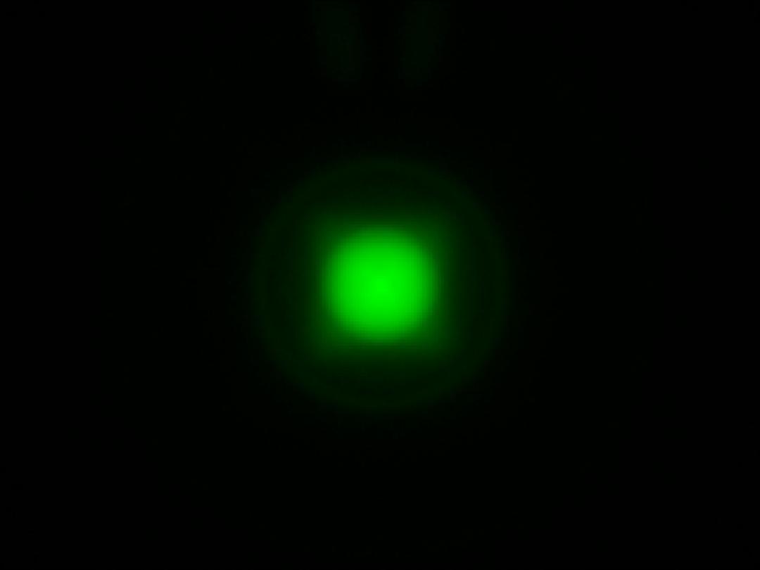 optic-12079-Cree-XQ-A-Green-spot-image.jpg