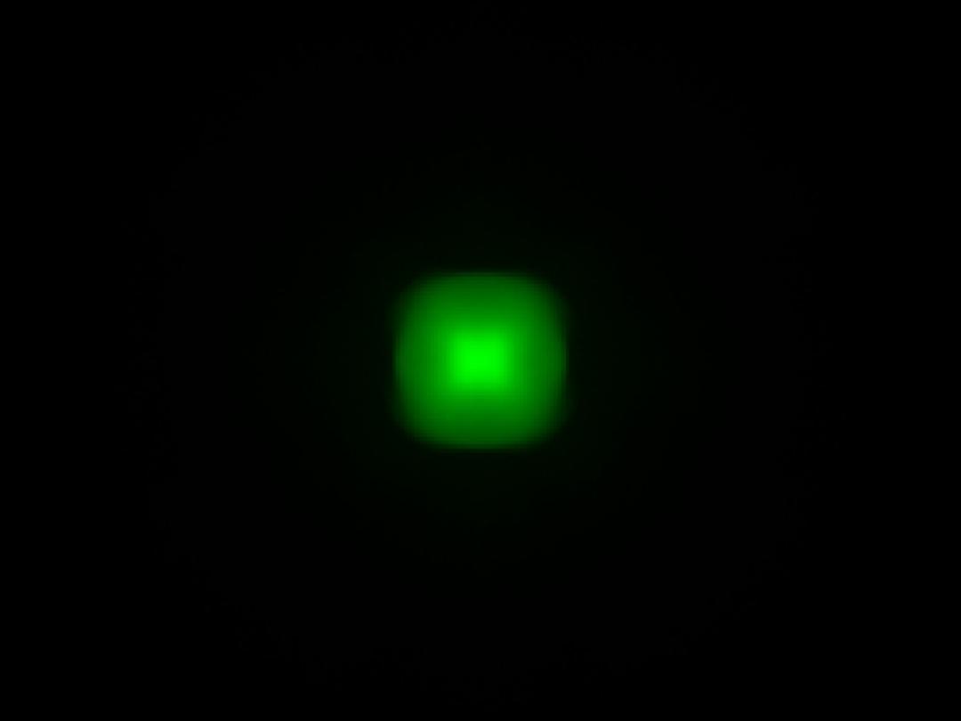 optic-12924-Cree-XQ-E-Plus-HI-Green-spot-image.jpg