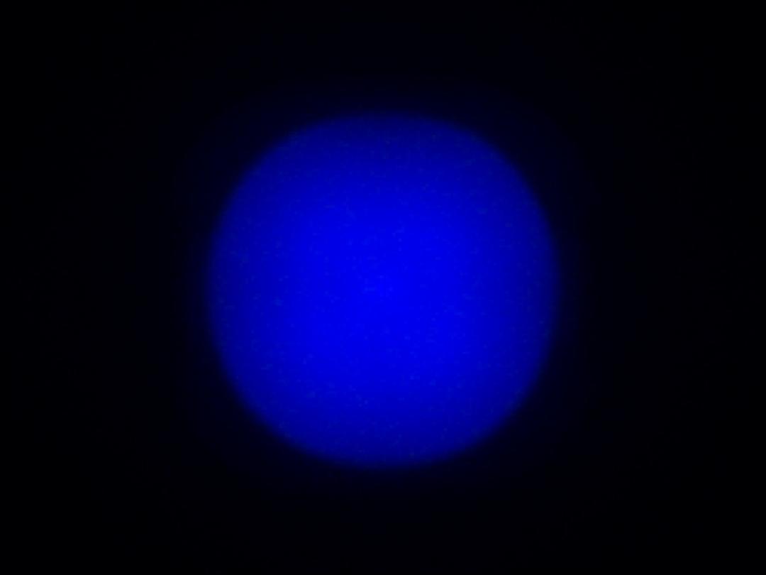 optic-12927-WHT-Cree-XQ-A-Blue-spot-image.jpg