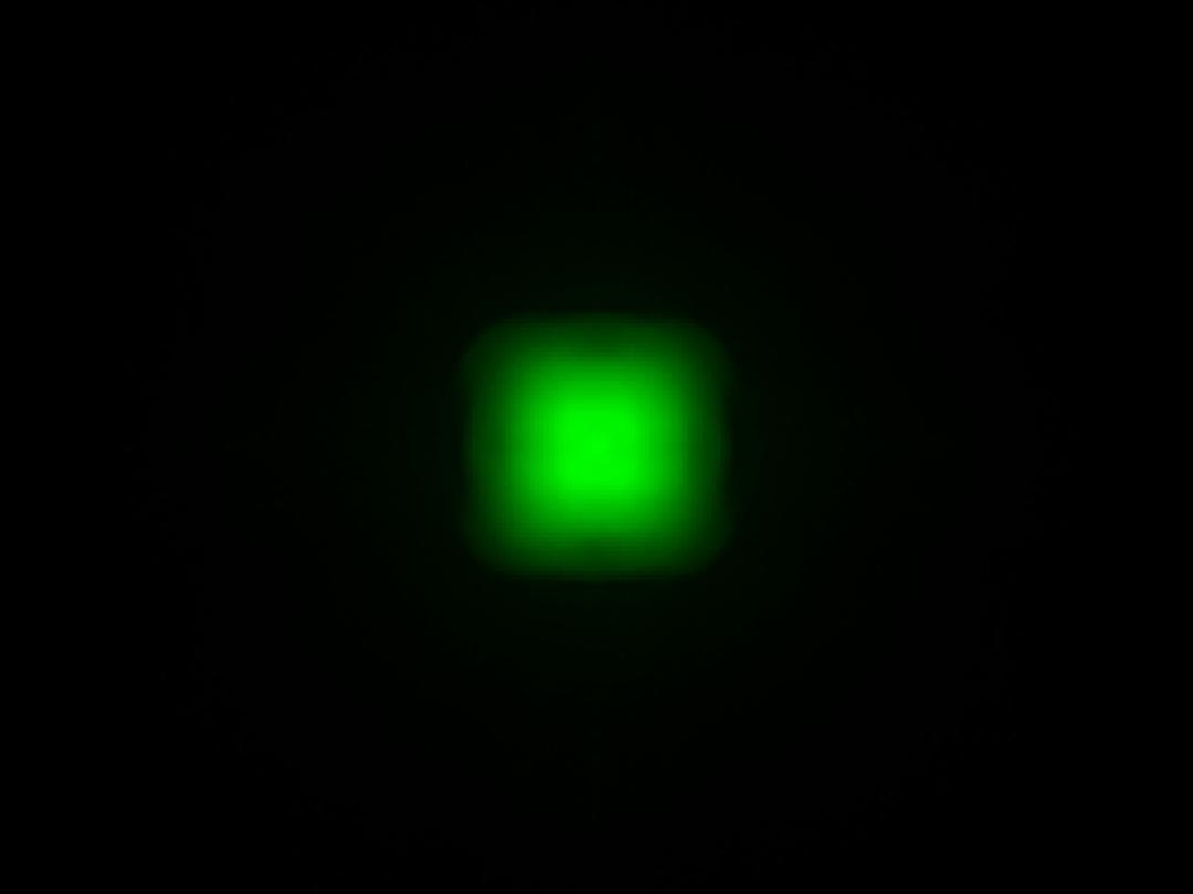 optic-12965-Cree-XQ-A-Green-spot-image.jpg