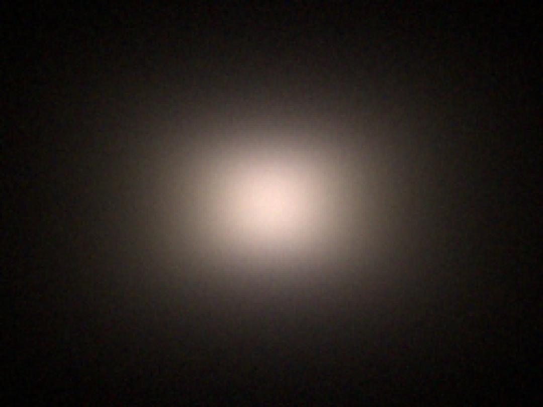 optic-60166-Samsung_LH231B_5000K-spot-image.jpg